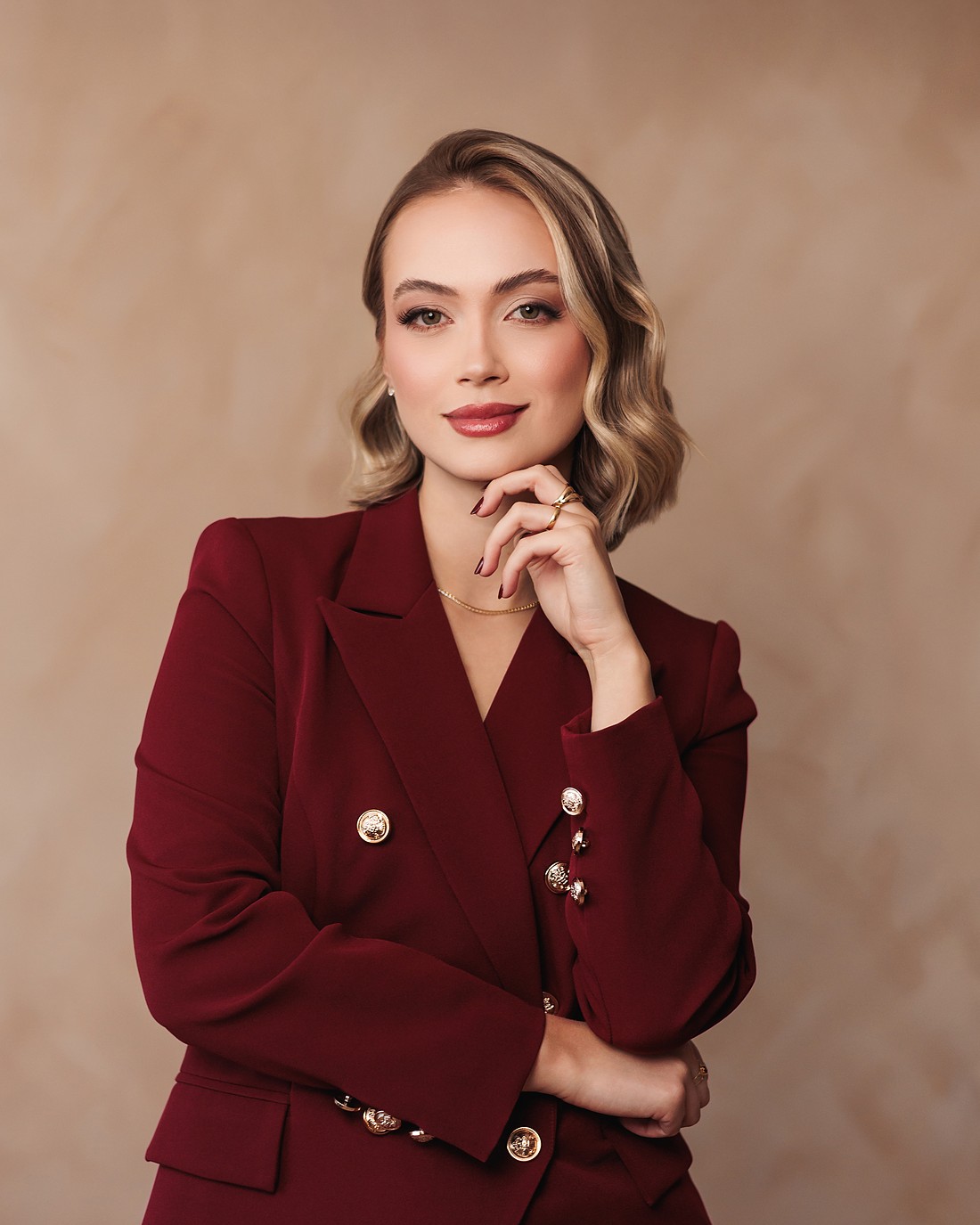 Dra. Camila de Melo, advogada
